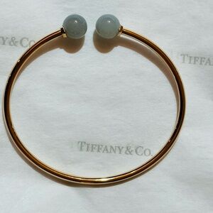 Tiffany&Co. 18k Rose gold with gray moonstones ball wire bracelet